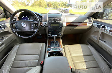 Внедорожник / Кроссовер Volkswagen Touareg 2008 в Львове