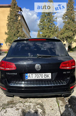 Внедорожник / Кроссовер Volkswagen Touareg 2014 в Ивано-Франковске