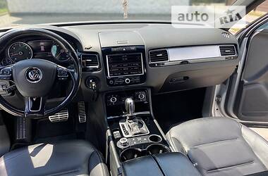 Внедорожник / Кроссовер Volkswagen Touareg 2010 в Коломые