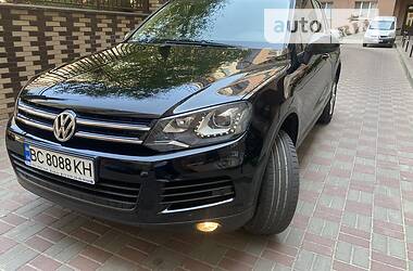 Внедорожник / Кроссовер Volkswagen Touareg 2011 в Львове