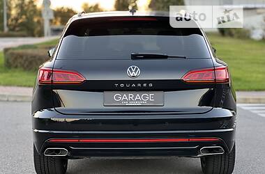 Внедорожник / Кроссовер Volkswagen Touareg 2020 в 