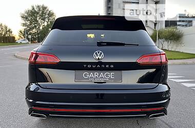 Внедорожник / Кроссовер Volkswagen Touareg 2020 в 