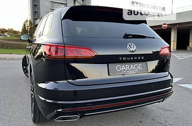 Внедорожник / Кроссовер Volkswagen Touareg 2020 в 