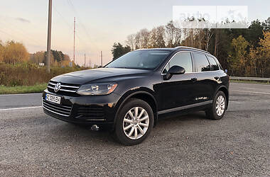 Внедорожник / Кроссовер Volkswagen Touareg 2011 в Ковеле