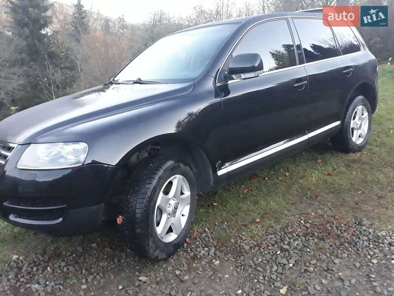 Позашляховик / Кросовер Volkswagen Touareg 2005 в Львові