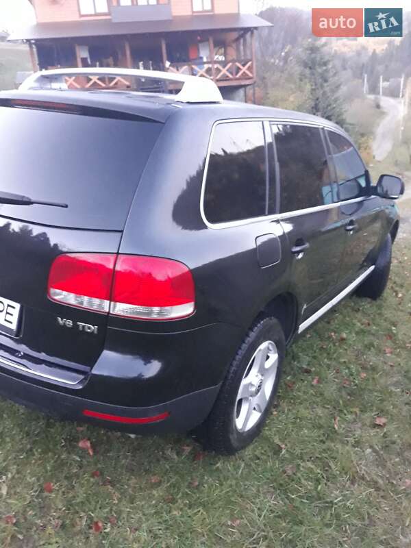 Позашляховик / Кросовер Volkswagen Touareg 2005 в Львові