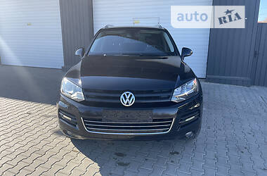 Внедорожник / Кроссовер Volkswagen Touareg 2014 в Одессе