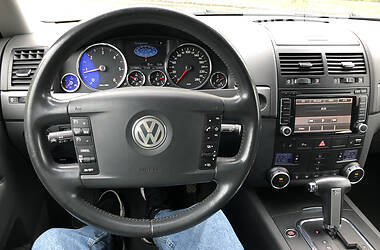 Внедорожник / Кроссовер Volkswagen Touareg 2007 в Вараше