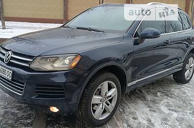 Внедорожник / Кроссовер Volkswagen Touareg 2010 в Киеве