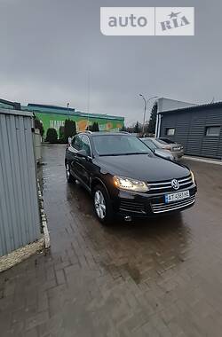 Внедорожник / Кроссовер Volkswagen Touareg 2010 в Ивано-Франковске