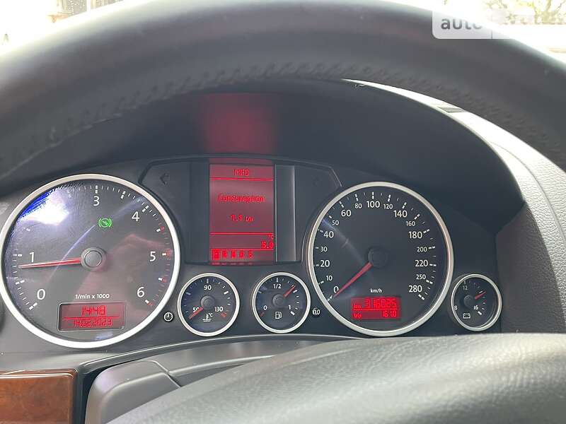 Позашляховик / Кросовер Volkswagen Touareg 2007 в Білій Церкві