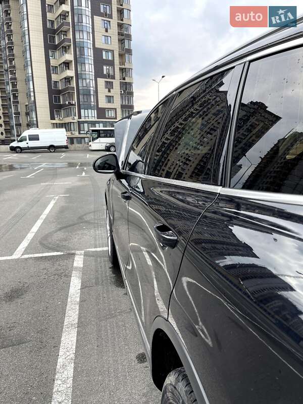 Внедорожник / Кроссовер Volkswagen Touareg 2015 в Киеве фото 7 Внедорожник / Кроссовер Volkswagen Touareg 2015 в Киеве