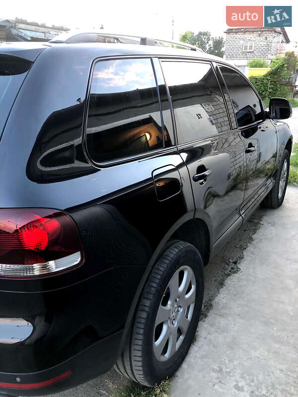 Позашляховик / Кросовер Volkswagen Touareg 2007 в Черкасах фото 8 Позашляховик / Кросовер Volkswagen Touareg 2007 в Черкасах