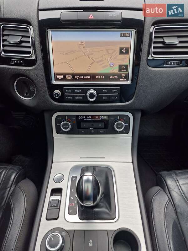 Внедорожник / Кроссовер Volkswagen Touareg 2013 в Киеве фото 14 Внедорожник / Кроссовер Volkswagen Touareg 2013 в Киеве