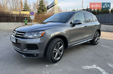 Внедорожник / Кроссовер Volkswagen Touareg 2013 в 