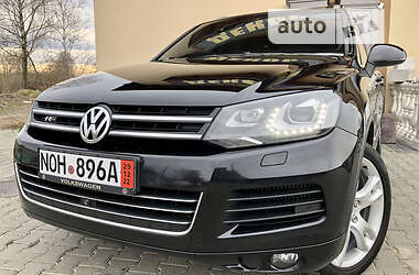 Внедорожник / Кроссовер Volkswagen Touareg 2011 в 