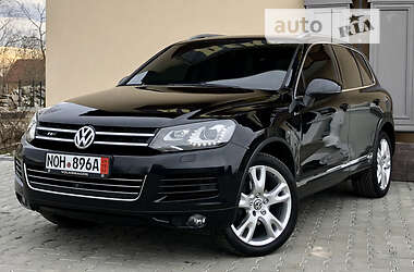 Внедорожник / Кроссовер Volkswagen Touareg 2011 в 
