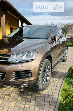 Внедорожник / Кроссовер Volkswagen Touareg 2013 в Ивано-Франковске