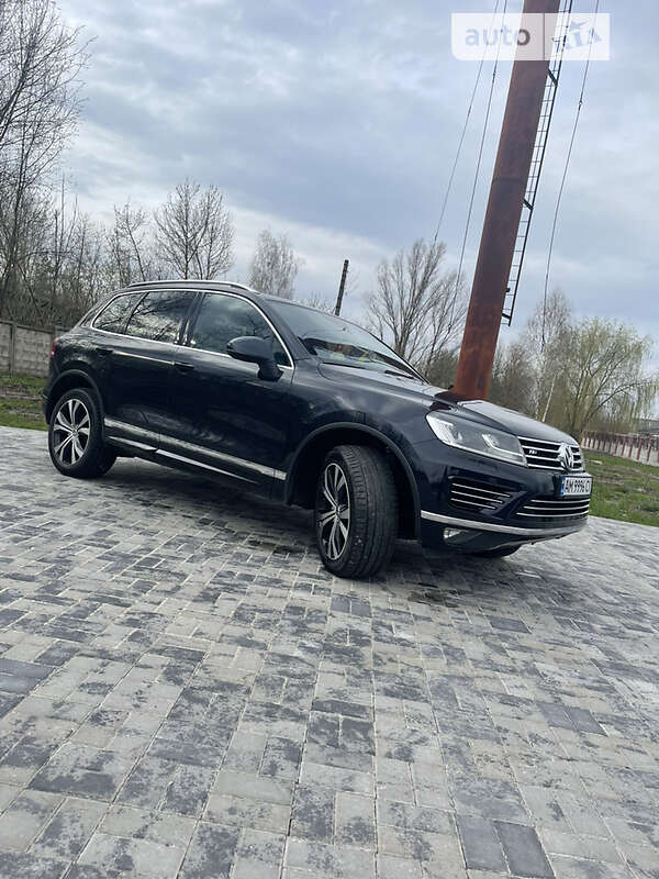 Позашляховик / Кросовер Volkswagen Touareg 2015 в Рівному фото 29 Позашляховик / Кросовер Volkswagen Touareg 2015 в Рівному