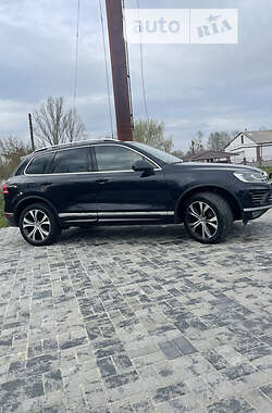 Позашляховик / Кросовер Volkswagen Touareg 2015 в  фото 32 Позашляховик / Кросовер Volkswagen Touareg 2015 в