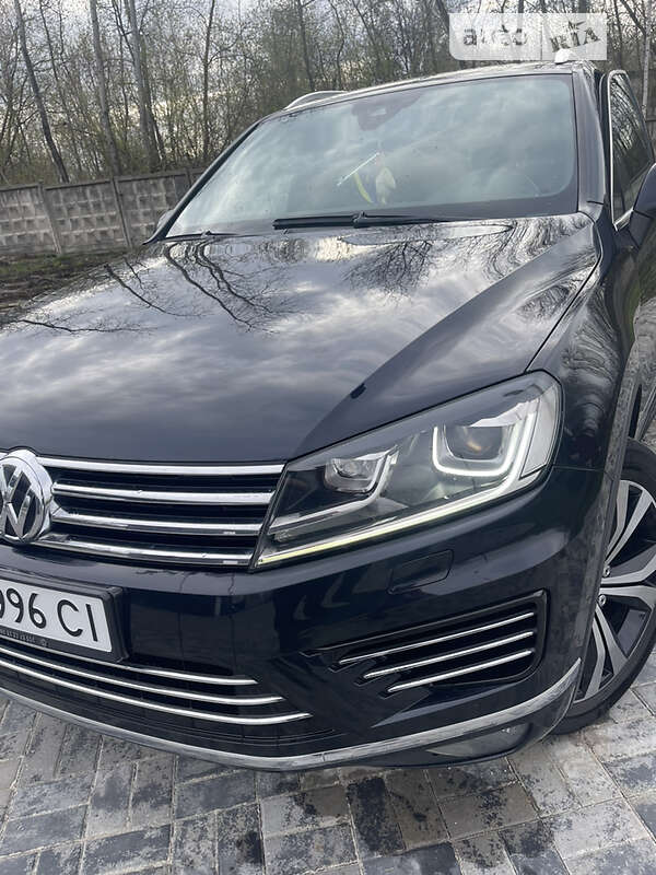 Позашляховик / Кросовер Volkswagen Touareg 2015 в Рівному фото 41 Позашляховик / Кросовер Volkswagen Touareg 2015 в Рівному