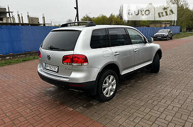 Внедорожник / Кроссовер Volkswagen Touareg 2007 в 