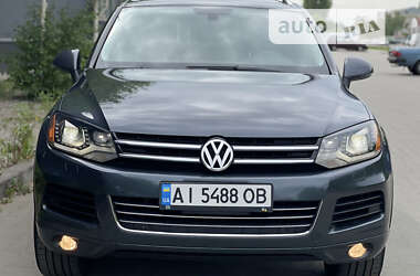 Внедорожник / Кроссовер Volkswagen Touareg 2011 в Белой Церкви