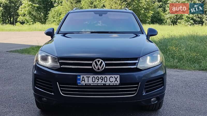 Внедорожник / Кроссовер Volkswagen Touareg 2012 в Ивано-Франковске