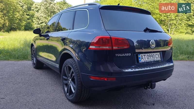 Внедорожник / Кроссовер Volkswagen Touareg 2012 в Ивано-Франковске