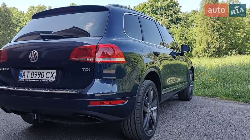 Внедорожник / Кроссовер Volkswagen Touareg 2012 в Ивано-Франковске