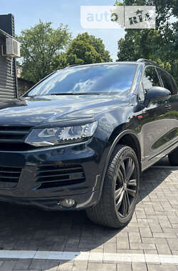 Позашляховик / Кросовер Volkswagen Touareg 2013 в Софіївській Борщагівці