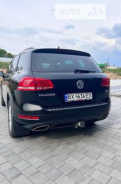 Позашляховик / Кросовер Volkswagen Touareg 2014 в Хмельницькому