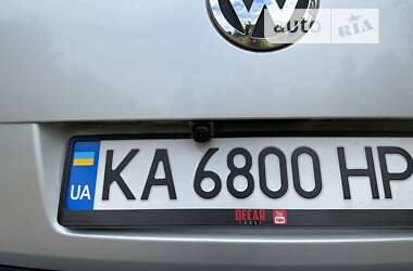 Позашляховик / Кросовер Volkswagen Touareg 2006 в Києві