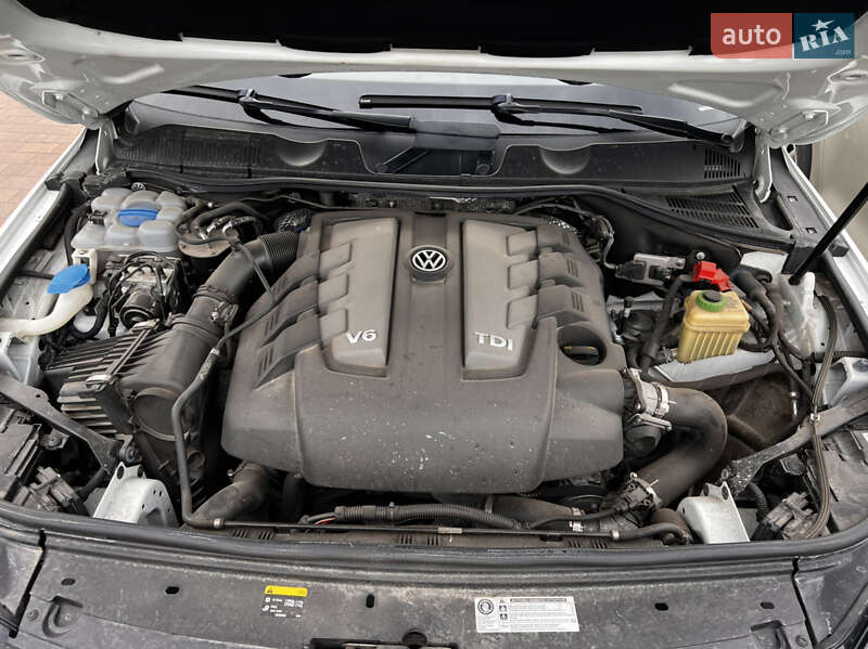 Внедорожник / Кроссовер Volkswagen Touareg 2015 в Хмельницком фото 70 Внедорожник / Кроссовер Volkswagen Touareg 2015 в Хмельницком