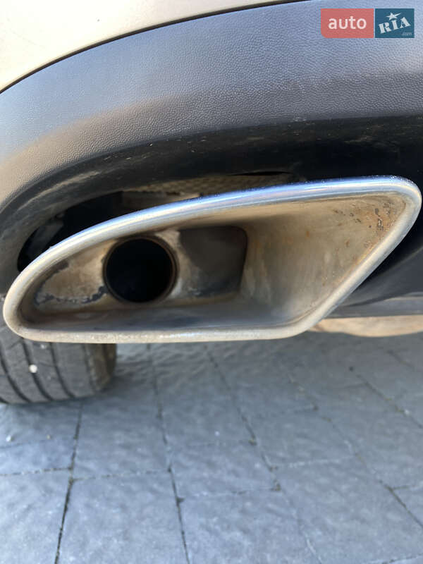 Внедорожник / Кроссовер Volkswagen Touareg 2010 в Тлумаче