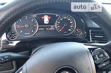 Позашляховик / Кросовер Volkswagen Touareg 2018 в Умані
