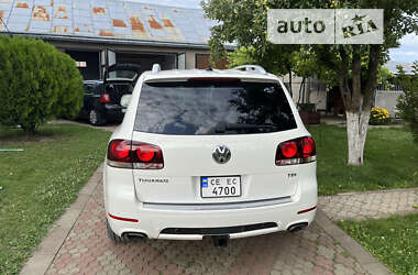 Внедорожник / Кроссовер Volkswagen Touareg 2010 в Кицмани