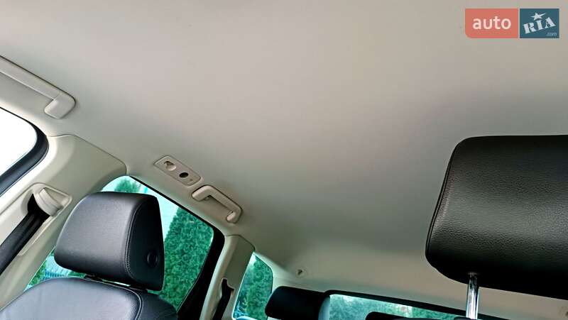 Позашляховик / Кросовер Volkswagen Touareg 2014 в Луцьку