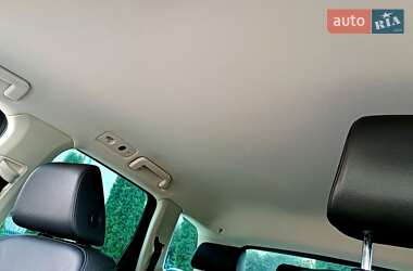 Внедорожник / Кроссовер Volkswagen Touareg 2014 в 