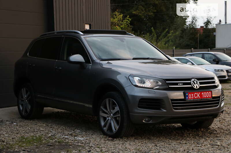 Позашляховик / Кросовер Volkswagen Touareg 2012 в Трускавці