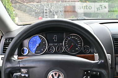 Позашляховик / Кросовер Volkswagen Touareg 2007 в Дніпрі