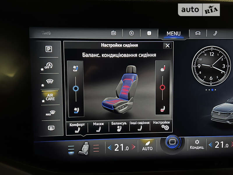 Позашляховик / Кросовер Volkswagen Touareg 2020 в Києві