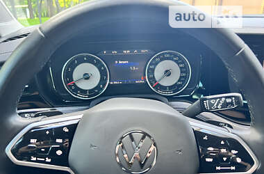 Внедорожник / Кроссовер Volkswagen Touareg 2020 в Чернигове