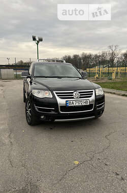 Внедорожник / Кроссовер Volkswagen Touareg 2007 в Александрие