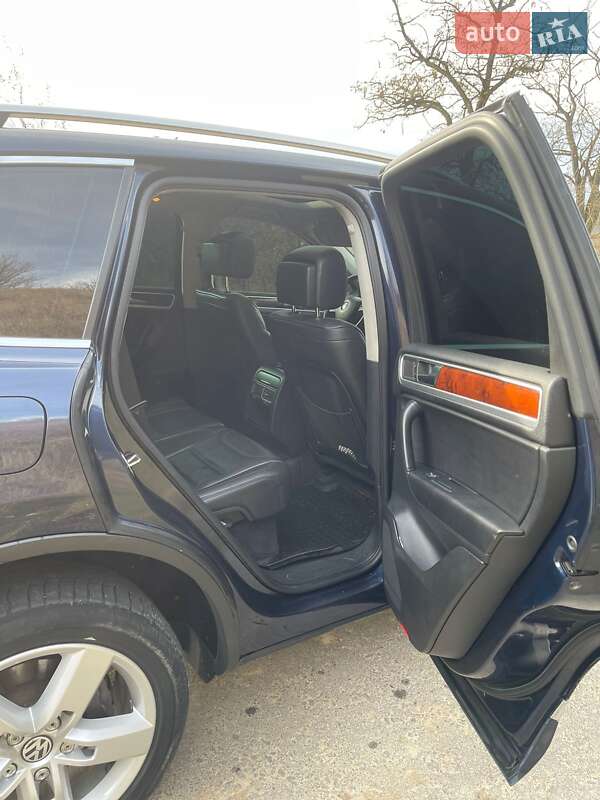 Позашляховик / Кросовер Volkswagen Touareg 2011 в Тернополі фото 7 Позашляховик / Кросовер Volkswagen Touareg 2011 в Тернополі