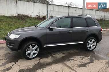 Внедорожник / Кроссовер Volkswagen Touareg 2007 в 