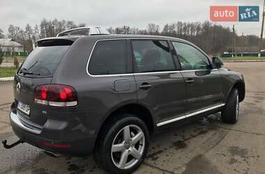 Внедорожник / Кроссовер Volkswagen Touareg 2007 в 