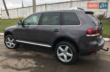 Внедорожник / Кроссовер Volkswagen Touareg 2007 в 