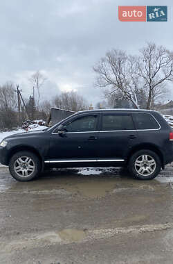 Внедорожник / Кроссовер Volkswagen Touareg 2004 в Рахове