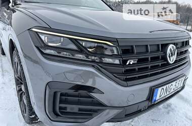 Внедорожник / Кроссовер Volkswagen Touareg 2019 в 